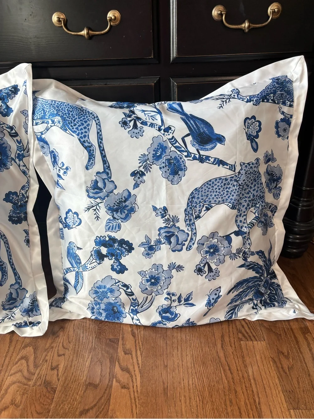 Z Gallerie- Set of 2 Blue and White Chinoiserie Euro Pillow Shams- 28x28